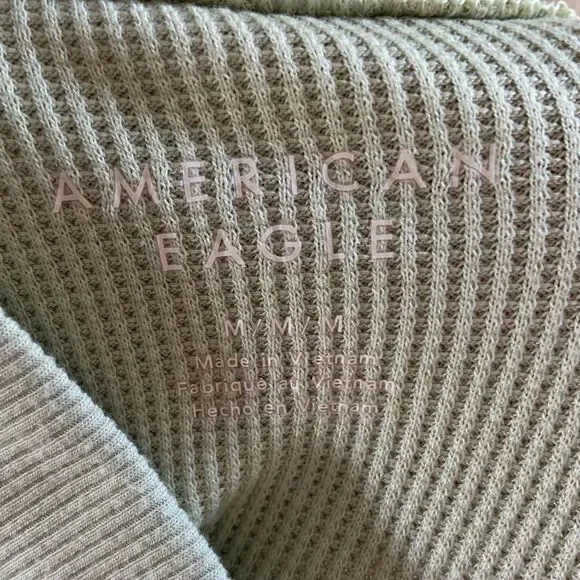 AMERICAN EAGLE Blizzard Mock Neck Rib Knit Cropped‎ Long Sleeve T-Shirt Green M - Picture 7 of 8